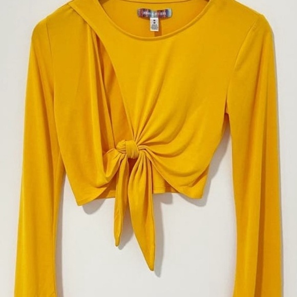 Urban Outfitters Yellow Cut Out top - Picture 1 of 3